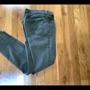 Eddie Bauer skinny Jean. Tall 6